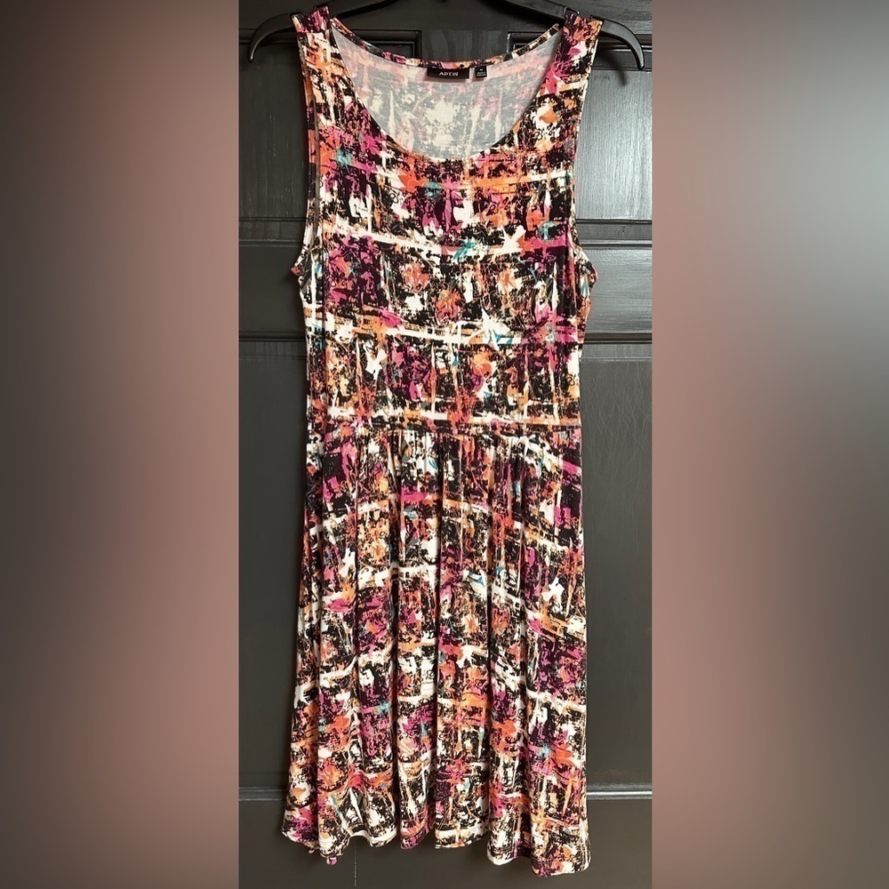 Apt 9 Sleeveless Knee Length Dress Womens Size Med. Excellent Preowned Condition